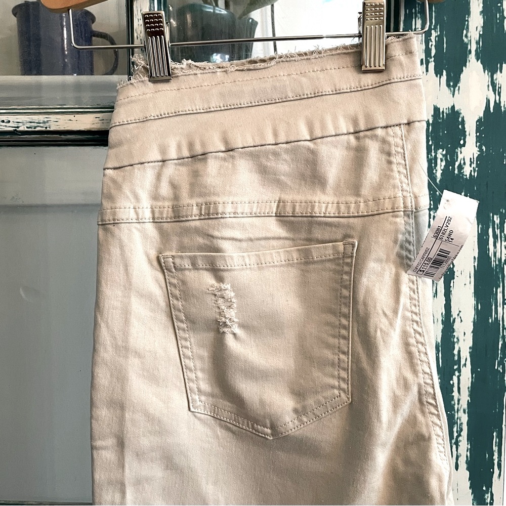 BNWT TRIBAL JEANS / PANTS